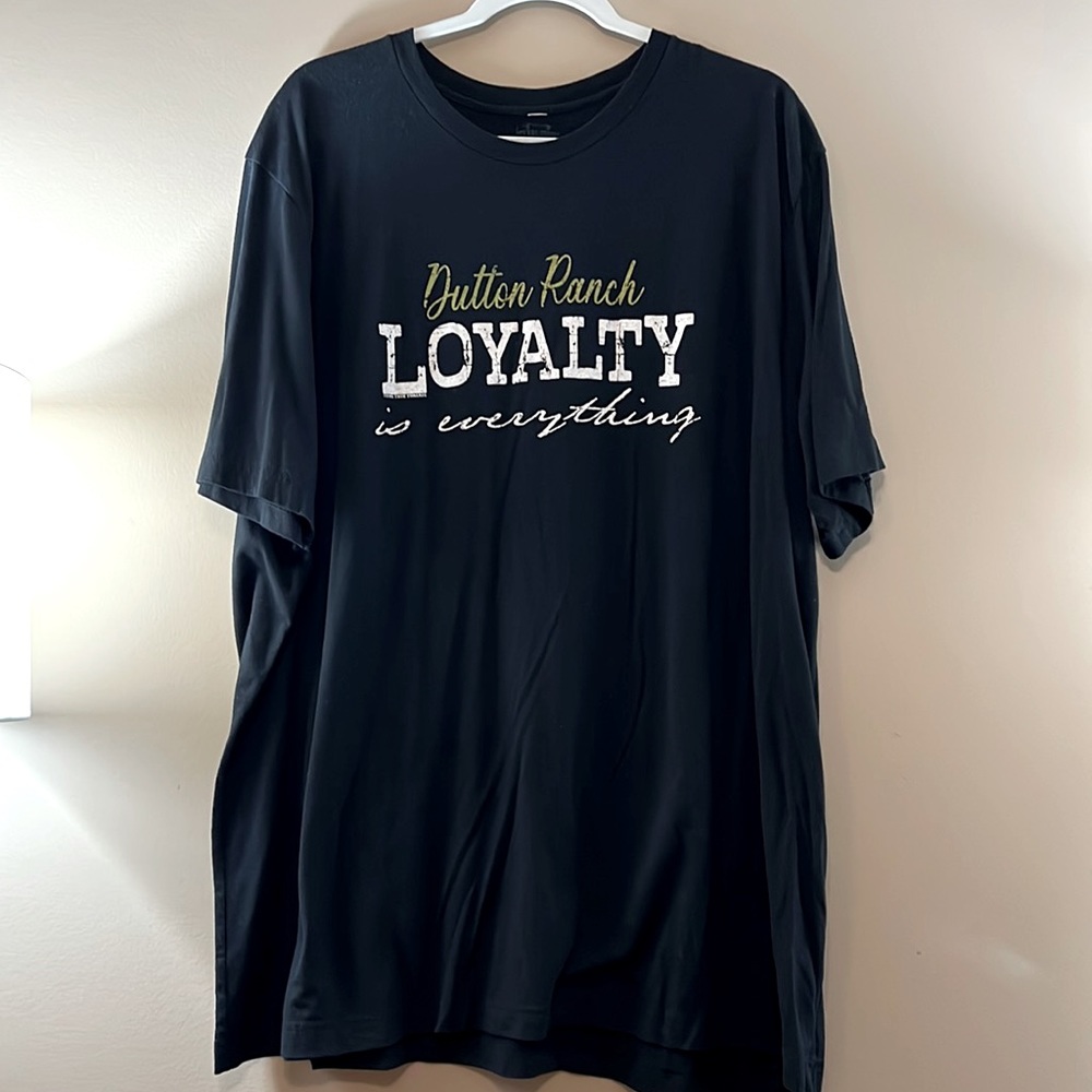 Yellowstone tee, size 3X